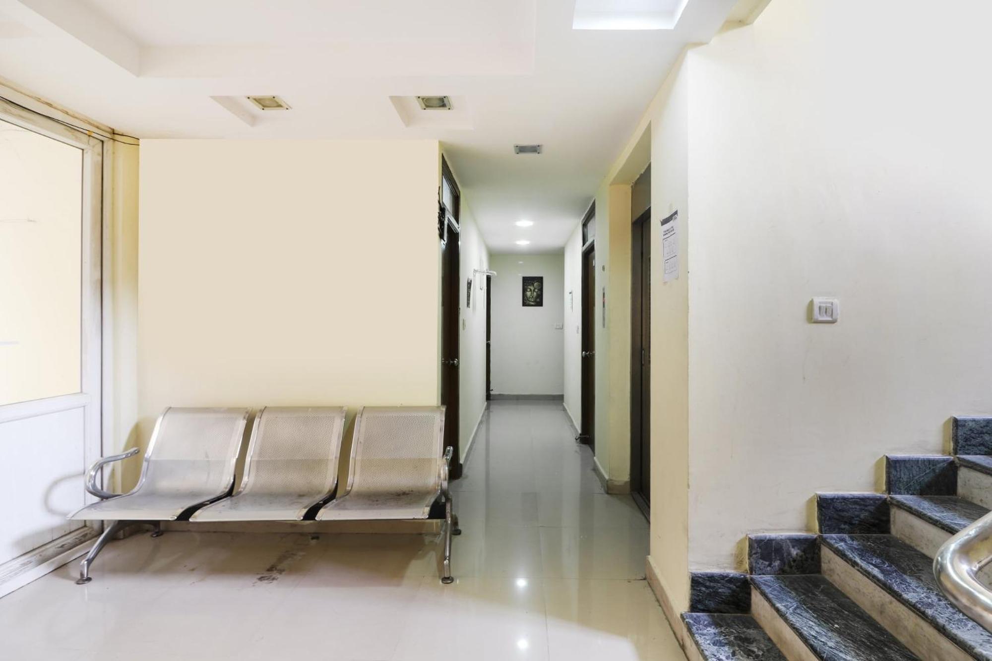 Hotel O Ruby Grand Inn Kondapur (Telangana) Exterior foto